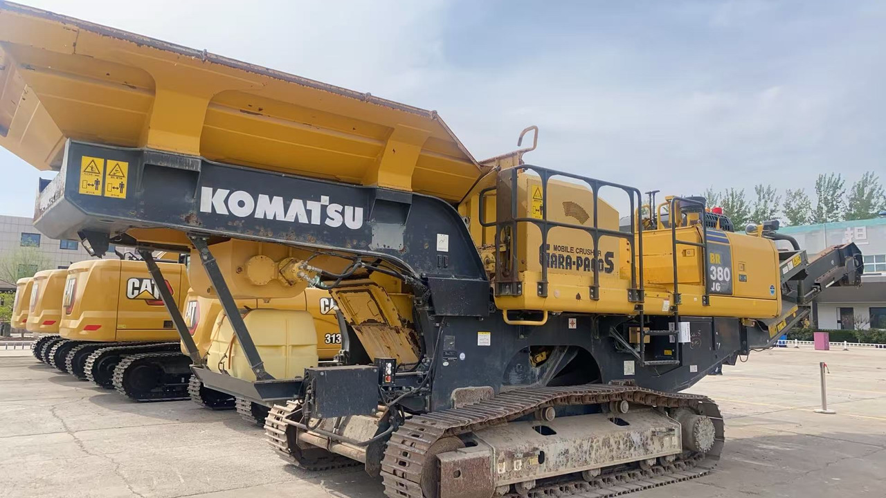 KOMATSU BR380JG-1E0 - Crusher: picture 3 KOMATSU BR380JG-1E0 - Crusher: picture 3