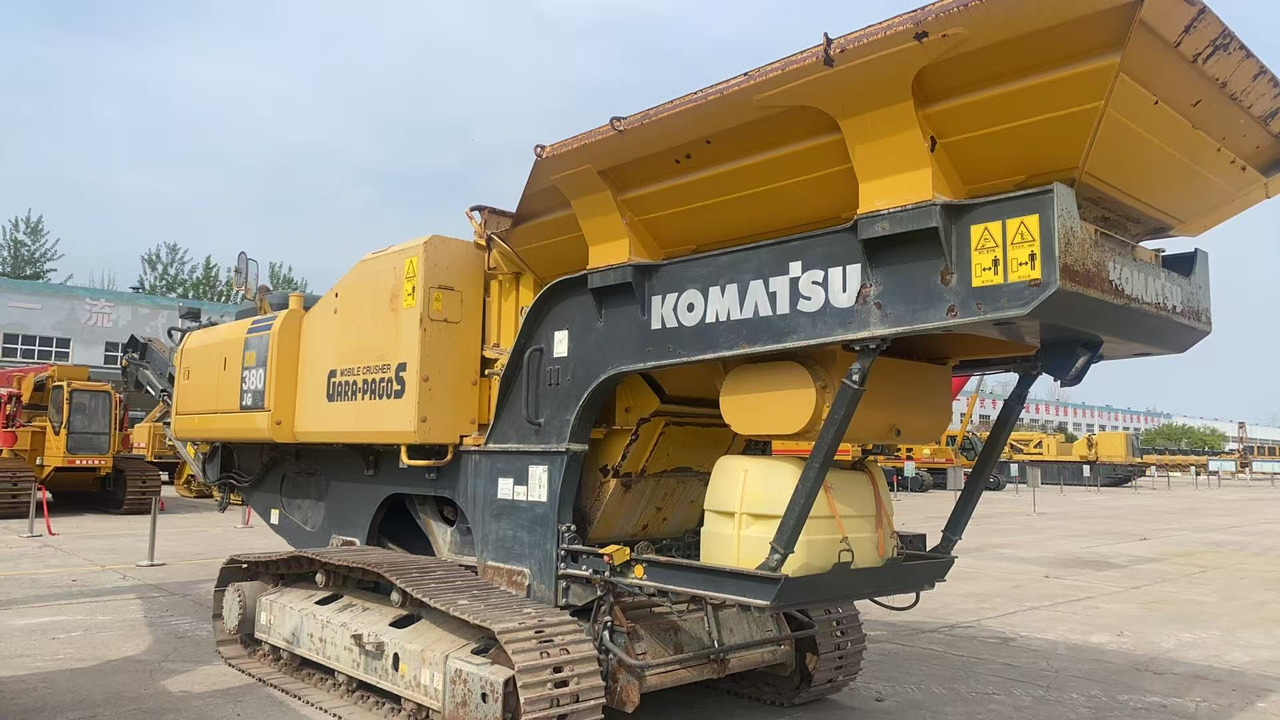 KOMATSU BR380JG-1E0 - Crusher: picture 1 KOMATSU BR380JG-1E0 - Crusher: picture 1