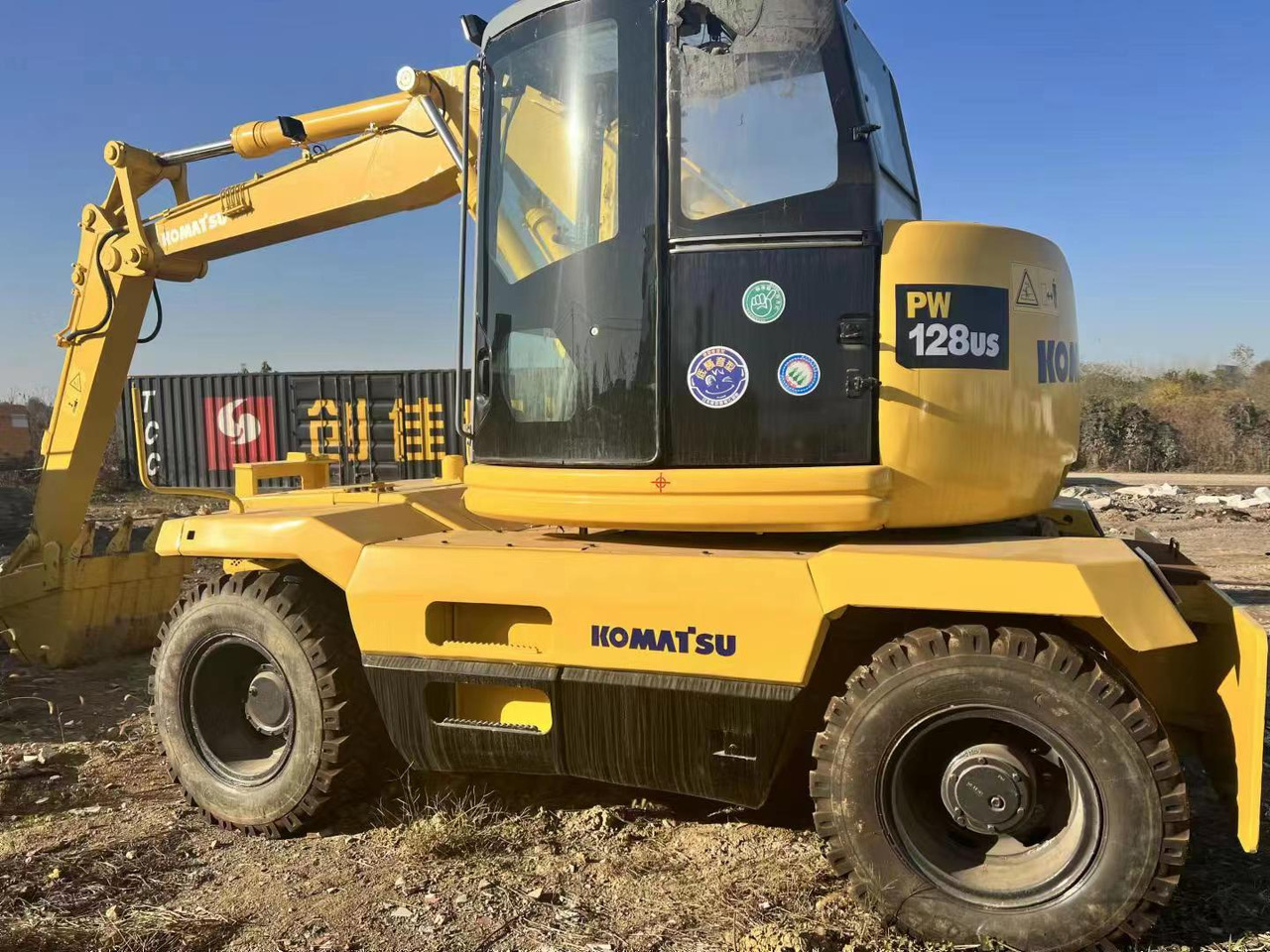 KOMATSU PC128US - Wheel excavator: picture 4 KOMATSU PC128US - Wheel excavator: picture 4