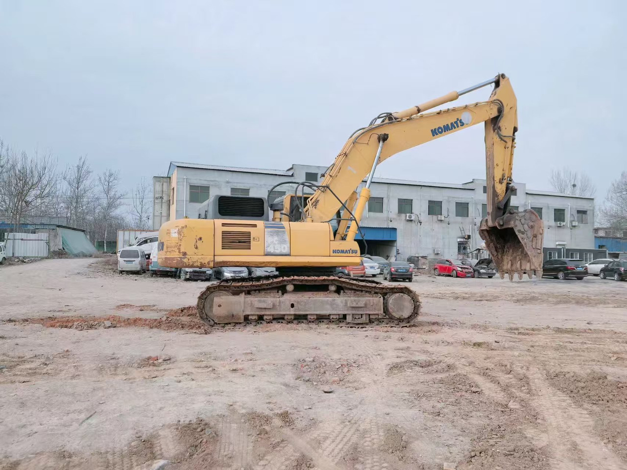 KOMATSU PC450-8 - Crawler excavator: picture 3 KOMATSU PC450-8 - Crawler excavator: picture 3