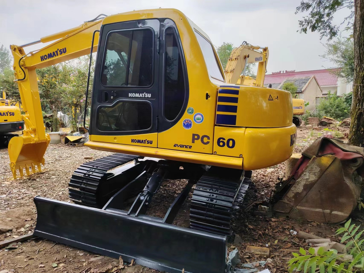 KOMATSU PC60-7 - Crawler excavator: picture 2 KOMATSU PC60-7 - Crawler excavator: picture 2
