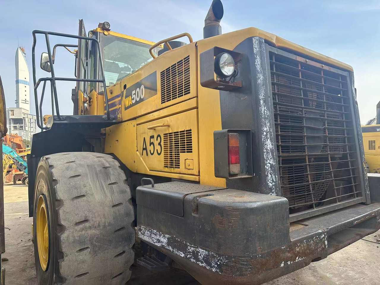 KOMATSU WA500-3 - Wheel loader: picture 3 KOMATSU WA500-3 - Wheel loader: picture 3