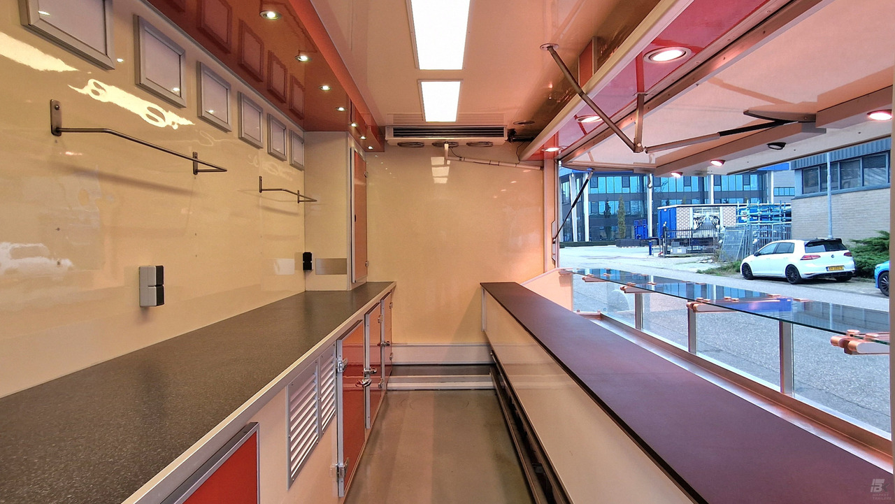 FIAT + BK Market Trailers opbouw - Vending truck: picture 4 FIAT + BK Market Trailers opbouw - Vending truck: picture 4
