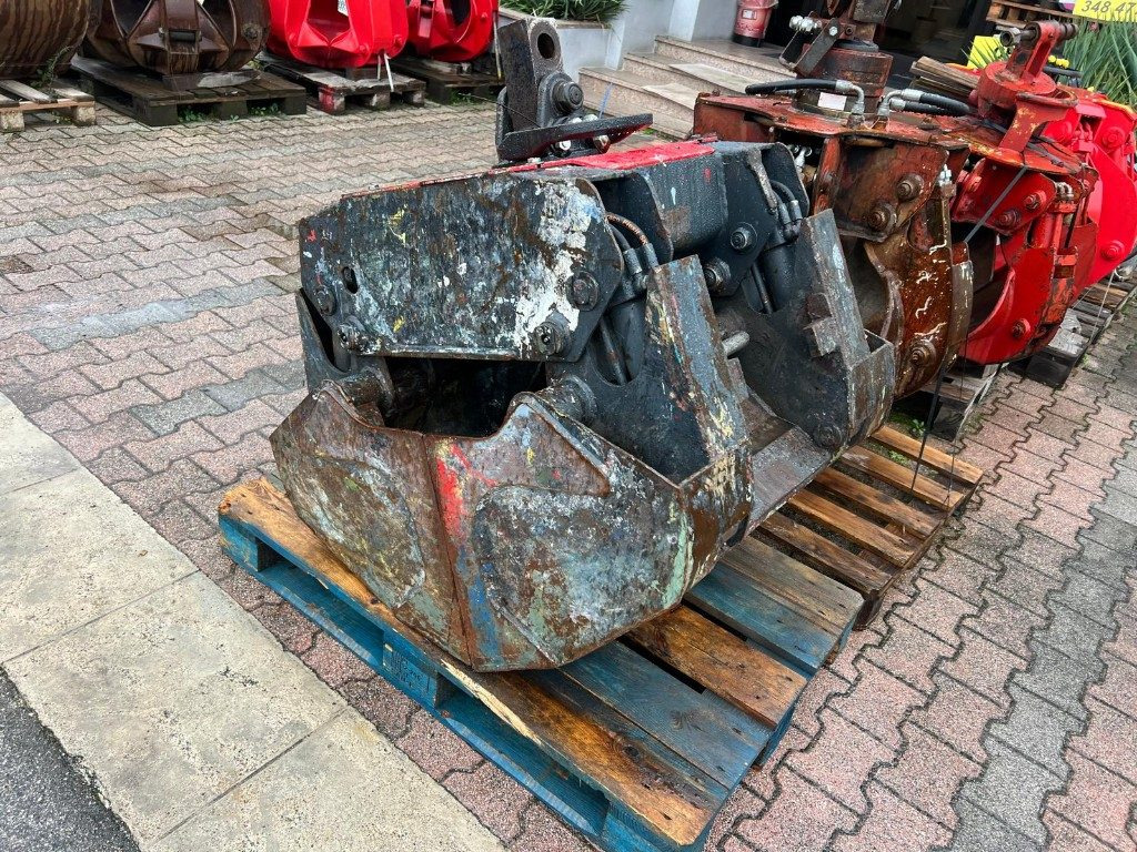 BENNA USATA MINELLI A CUCCHIAIO CON ROTORE - Clamshell bucket: picture 4 BENNA USATA MINELLI A CUCCHIAIO CON ROTORE - Clamshell bucket: picture 4