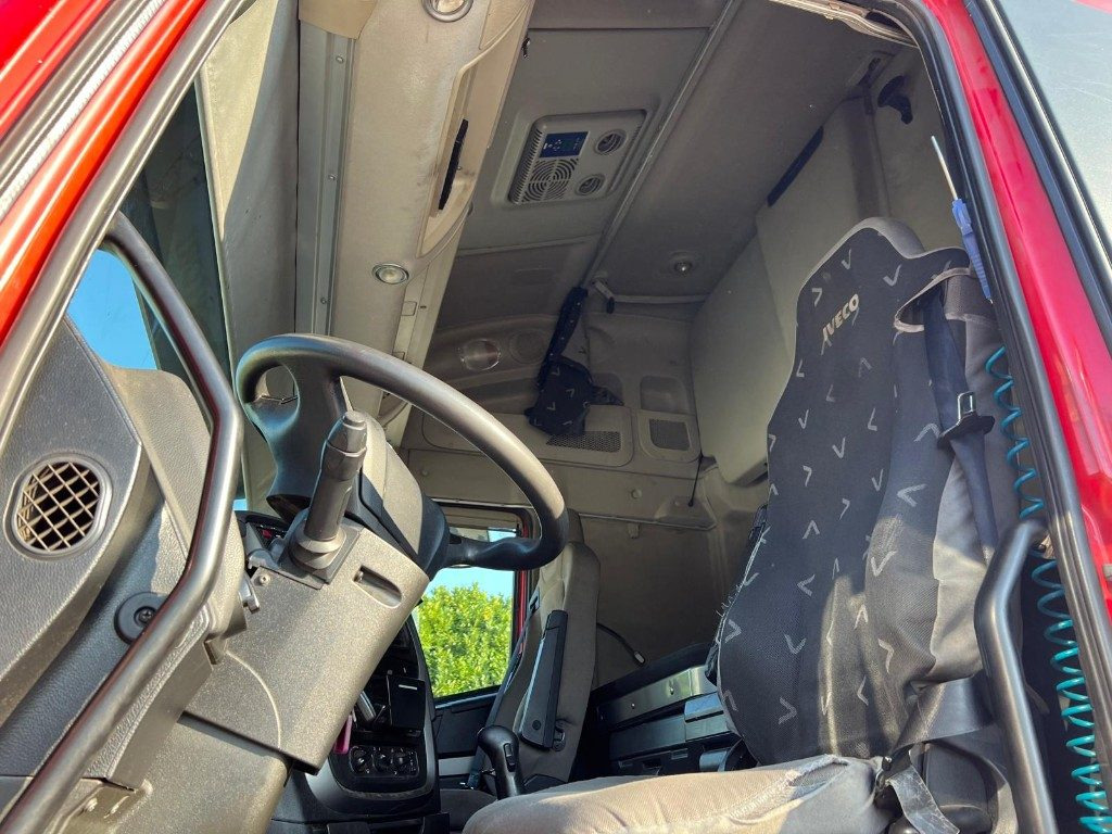 Hook lift truck IVECO STRALIS 500 SCARRABILE: picture 10