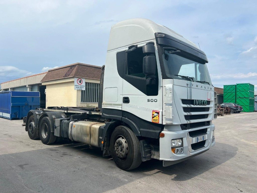 IVECO STRALIS AS260S 50Y SCARRABILE - Hook lift truck: picture 1 IVECO STRALIS AS260S 50Y SCARRABILE - Hook lift truck: picture 1