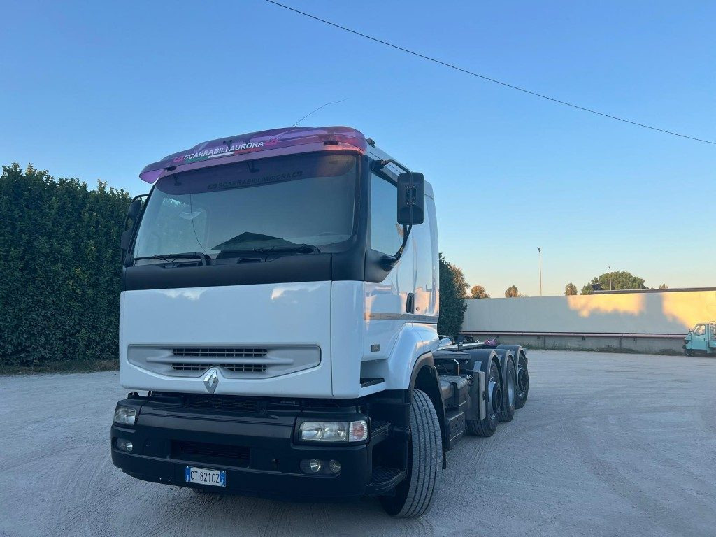 RENAULT 420 USATO SCARRABILE 8X2 - Hook lift truck: picture 2 RENAULT 420 USATO SCARRABILE 8X2 - Hook lift truck: picture 2