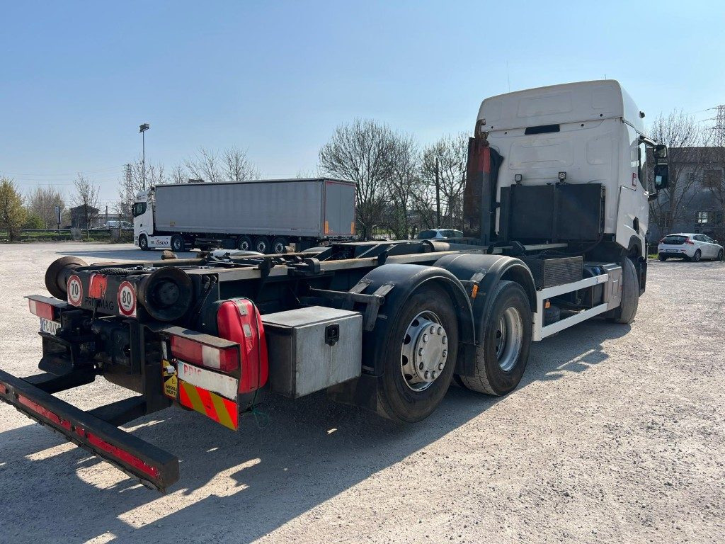 RENAULT SCARRABILE 6X2 - Hook lift truck: picture 5 RENAULT SCARRABILE 6X2 - Hook lift truck: picture 5