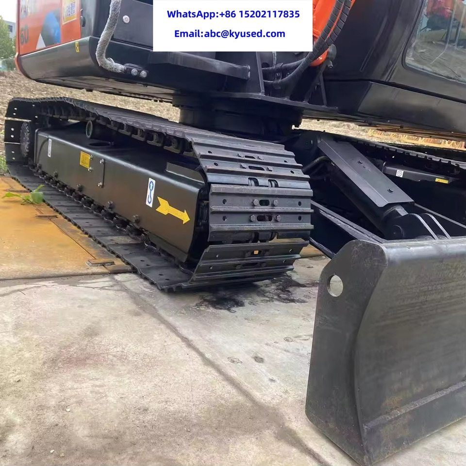 Excavator HITACHI ZX60: picture 11 Excavator HITACHI ZX60: picture 11