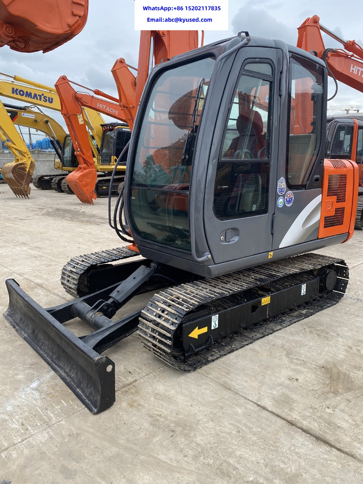 Excavator HITACHI ZX60: picture 23 Excavator HITACHI ZX60: picture 23