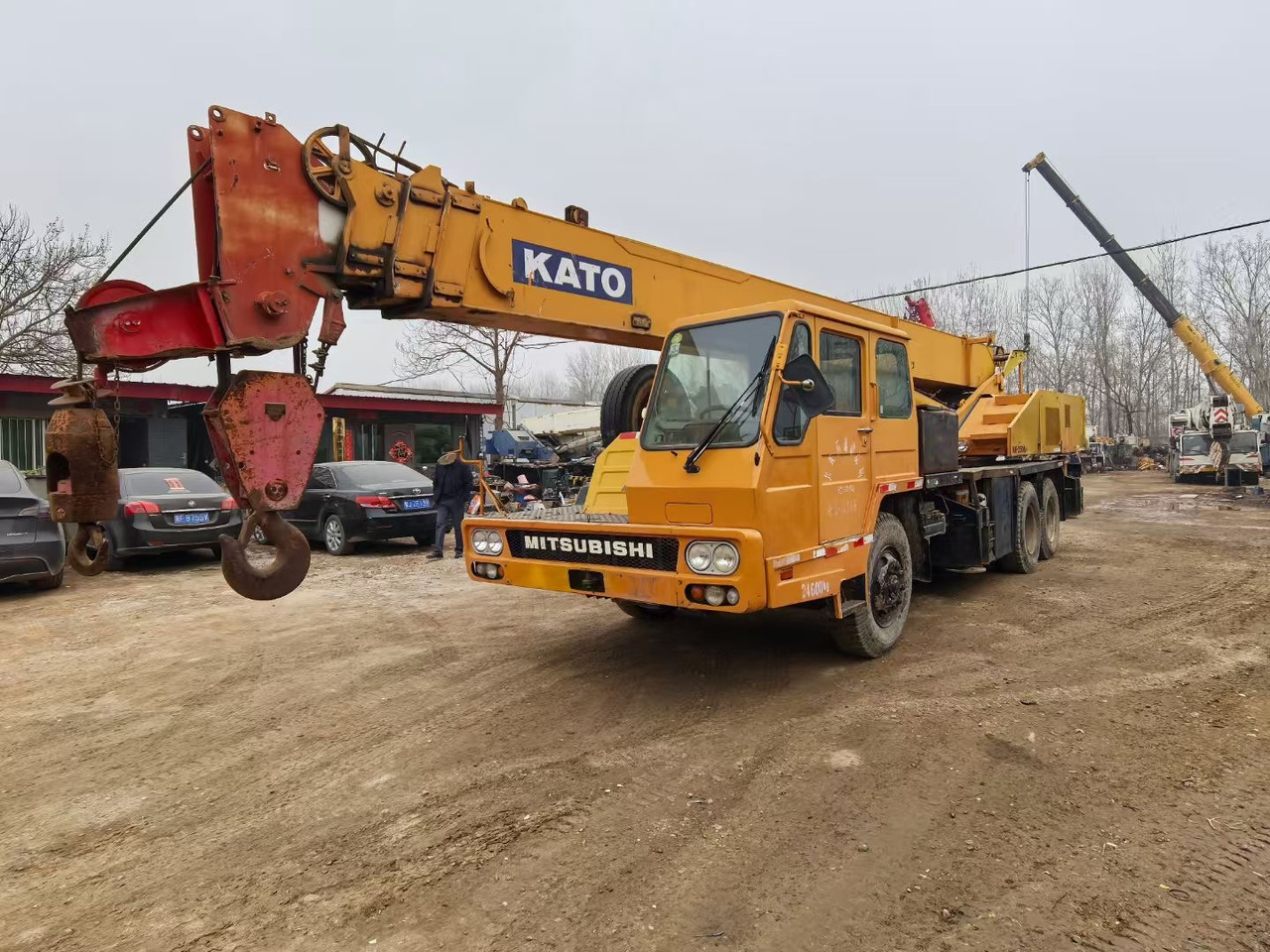 KATO NK250E NK300E NK400E NK500E NK800 NK1000 25ton 30 ton 40 ton 50 ton 80 ton truck crane - Mobile crane: picture 1 KATO NK250E NK300E NK400E NK500E NK800 NK1000 25ton 30 ton 40 ton 50 ton 80 ton truck crane - Mobile crane: picture 1