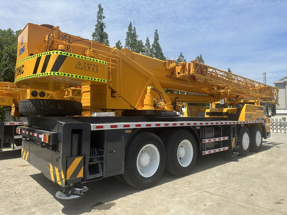 XCMG 70 ton QY70KC XCT75 QY75K QY70KS QY50KC QY100K truck crane - Mobile crane: picture 4 XCMG 70 ton QY70KC XCT75 QY75K QY70KS QY50KC QY100K truck crane - Mobile crane: picture 4