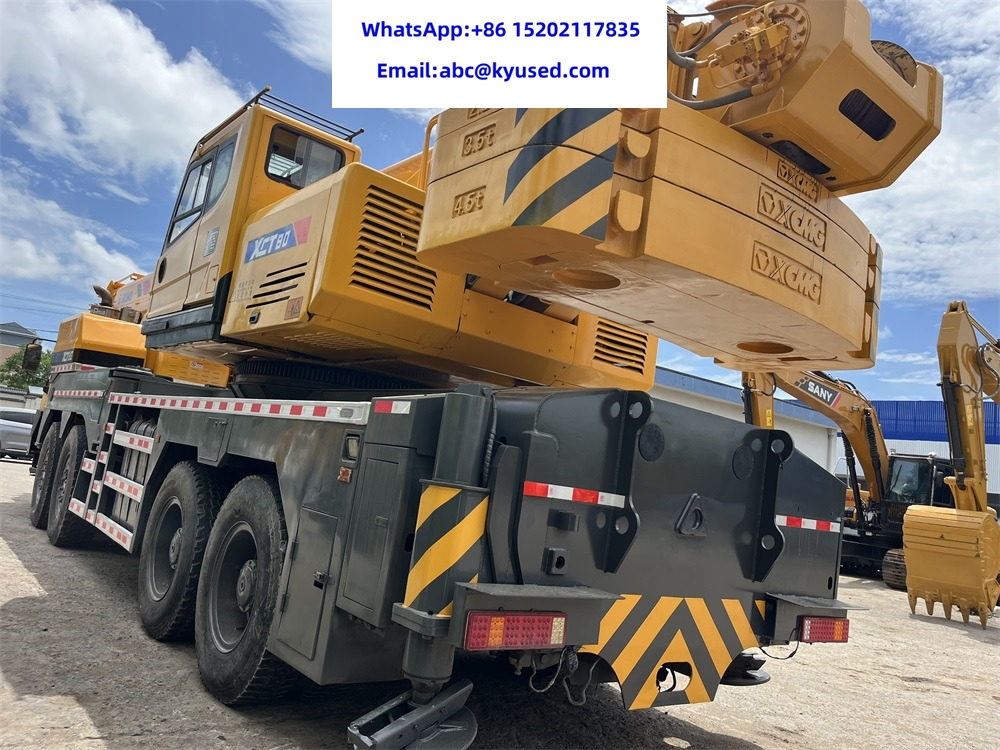 XCMG XCT80 80Tons XCT75 XCT70 XCT50 XCT55 XCT35 XCT25 25T 35T 50T 70T 55T 80TON CRANE - Mobile crane: picture 5 XCMG XCT80 80Tons XCT75 XCT70 XCT50 XCT55 XCT35 XCT25 25T 35T 50T 70T 55T 80TON CRANE - Mobile crane: picture 5
