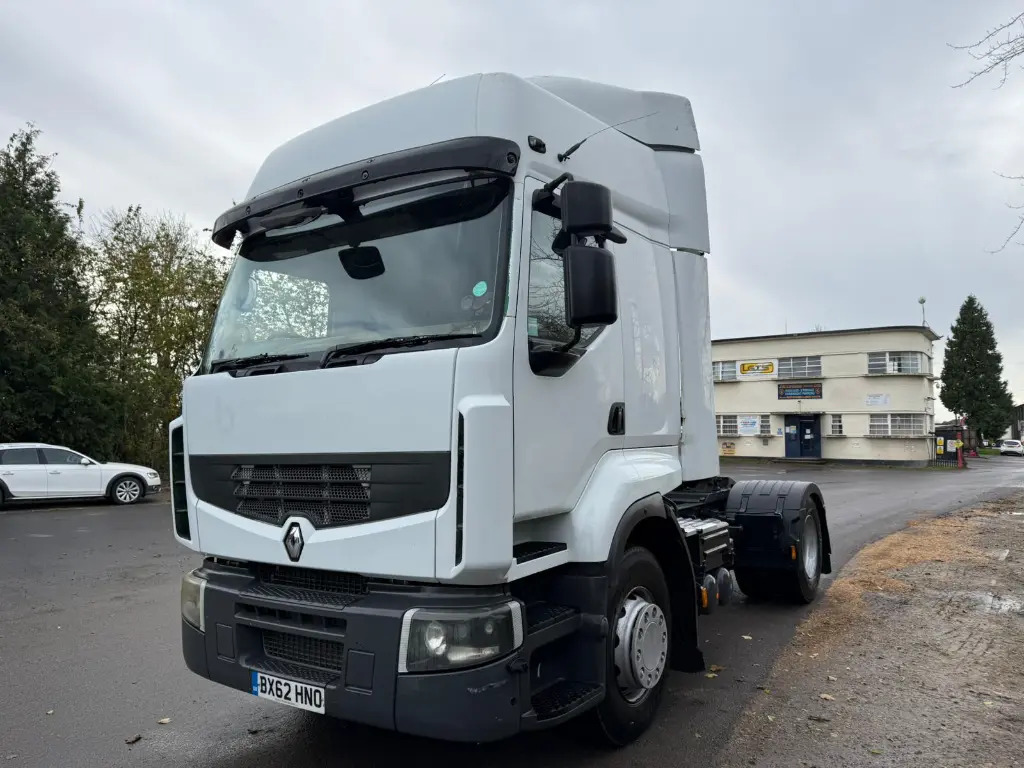 Renault Premium 440 DXi - Tractor unit: picture 2 Renault Premium 440 DXi - Tractor unit: picture 2