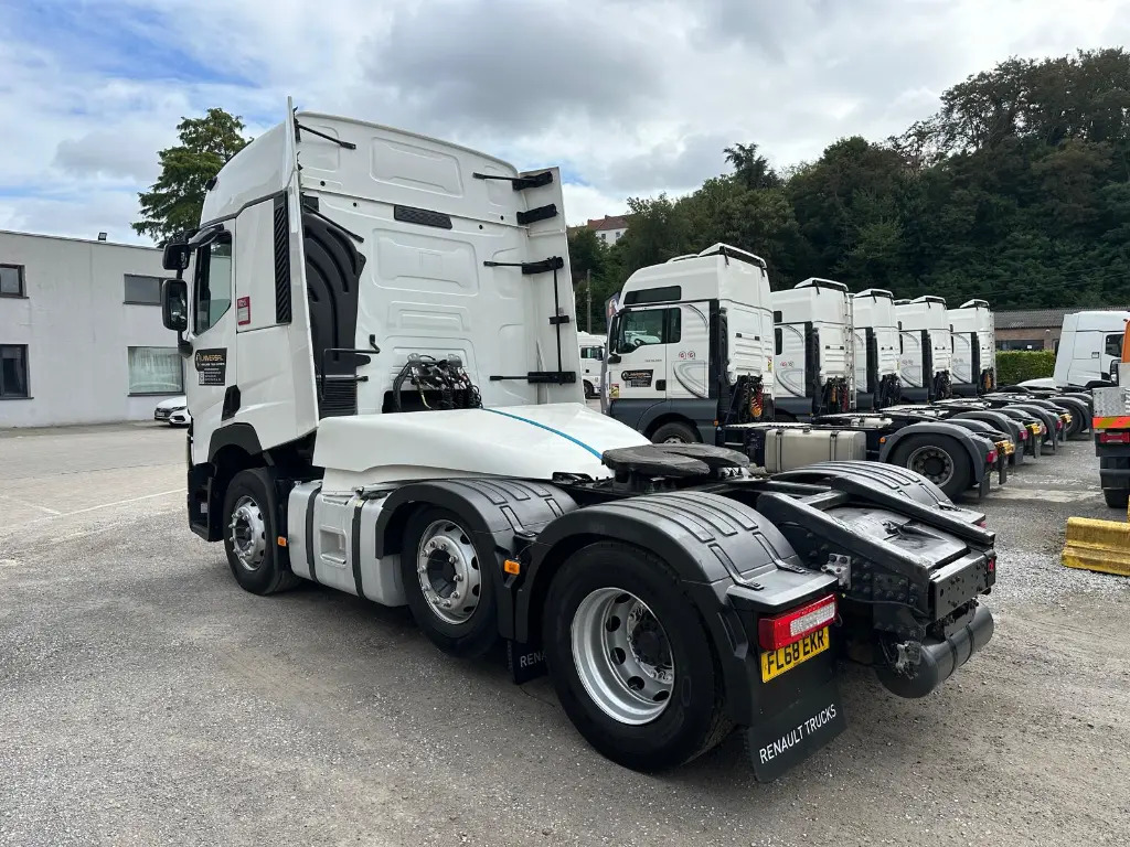 Renault T 460 (EKR) - Tractor unit: picture 4 Renault T 460 (EKR) - Tractor unit: picture 4