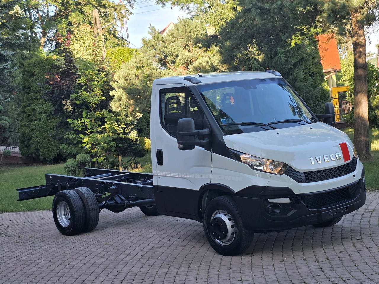 Iveco Daily 72c-17 Rama Pod Zabudowę Klima ! 3.0 HPI ! 170 Hp * Super Stan ! - Small van: picture 4 Iveco Daily 72c-17 Rama Pod Zabudowę Klima ! 3.0 HPI ! 170 Hp * Super Stan ! - Small van: picture 4