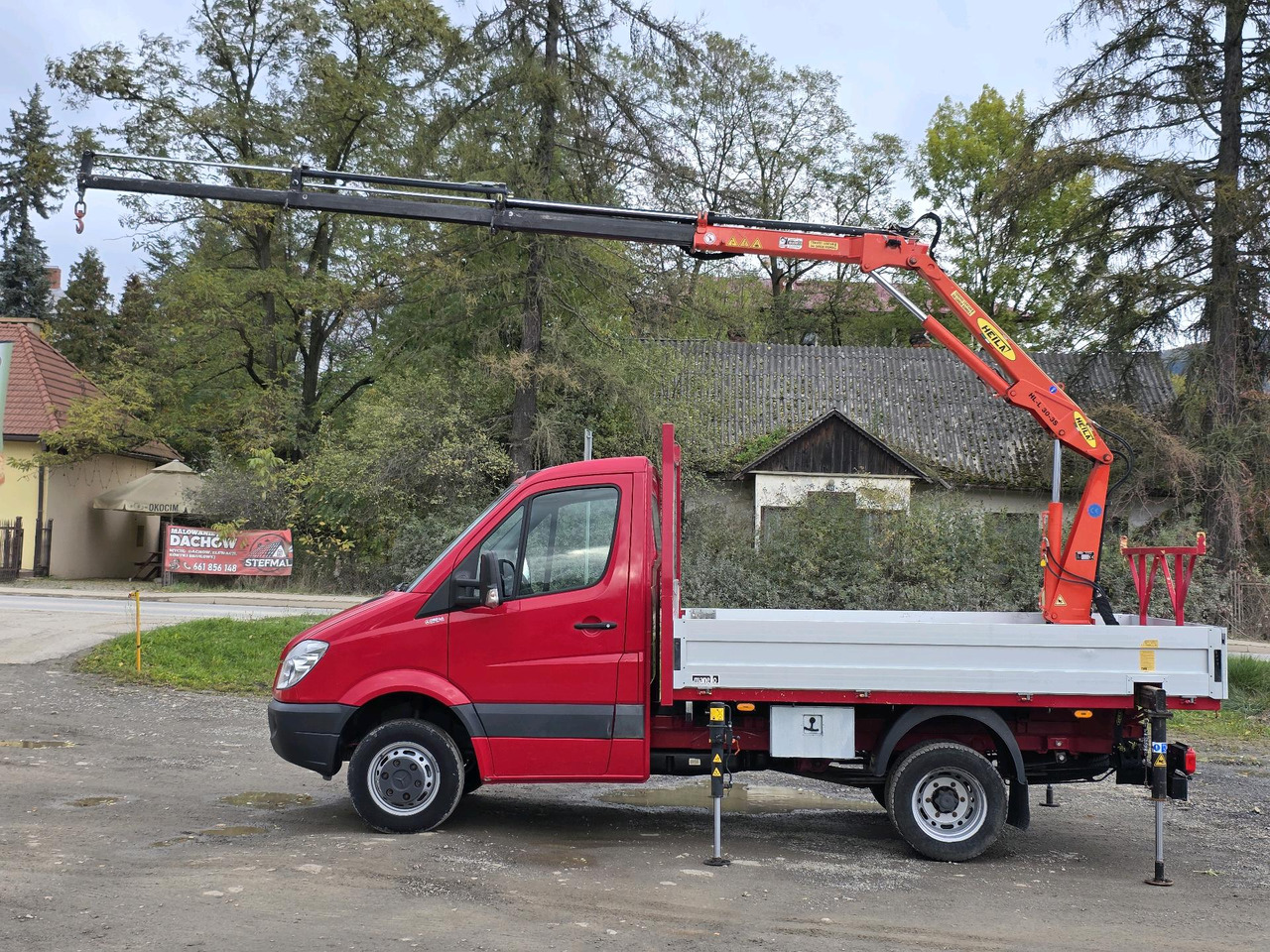 Mercedes-Benz Sprinter 418 CDI Skrzynia +HDS 10.5 M +Pilot ! 87000km ! - Flatbed van: picture 4 Mercedes-Benz Sprinter 418 CDI Skrzynia +HDS 10.5 M +Pilot ! 87000km ! - Flatbed van: picture 4