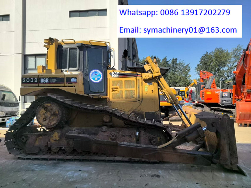 Caterpillar D6R - Bulldozer: picture 2 Caterpillar D6R - Bulldozer: picture 2