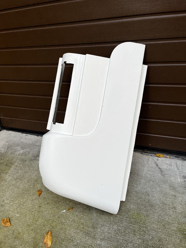 Narożnik, zderzak tylny lewy, prawy MAN Lion’s Coach - Bumper corner for Coach: picture 3 Narożnik, zderzak tylny lewy, prawy MAN Lion’s Coach - Bumper corner for Coach: picture 3