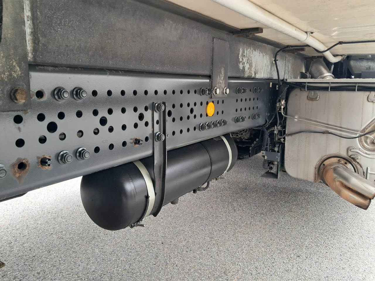 Refrigerator truck MERCEDES-BENZ Antos 1833 Kühlkoffer LBW | Standheizung | Euro 6: picture 38 Refrigerator truck MERCEDES-BENZ Antos 1833 Kühlkoffer LBW | Standheizung | Euro 6: picture 38