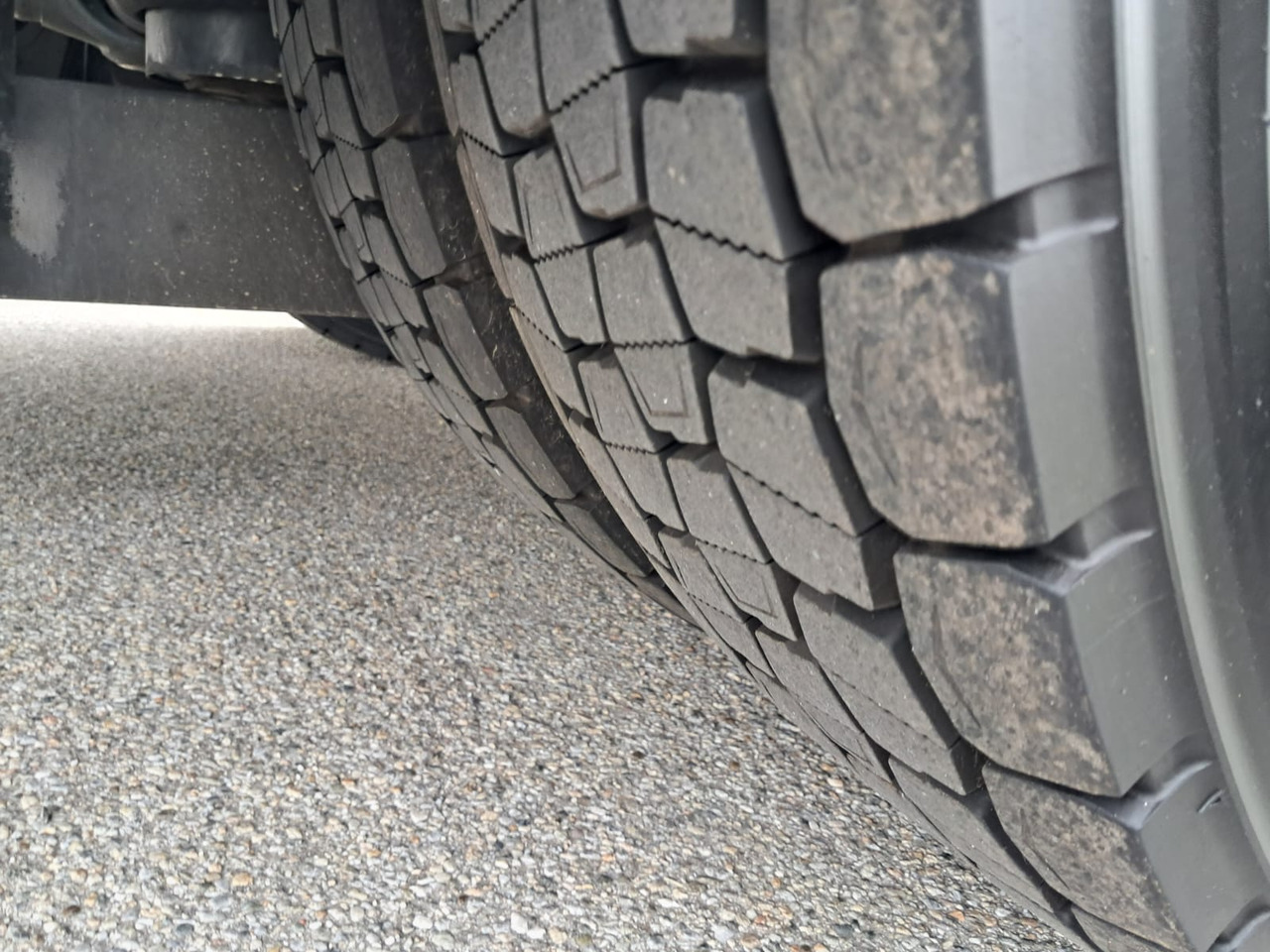 Refrigerator truck MERCEDES-BENZ Antos 1833 Kühlkoffer LBW | Standheizung | Euro 6: picture 43 Refrigerator truck MERCEDES-BENZ Antos 1833 Kühlkoffer LBW | Standheizung | Euro 6: picture 43