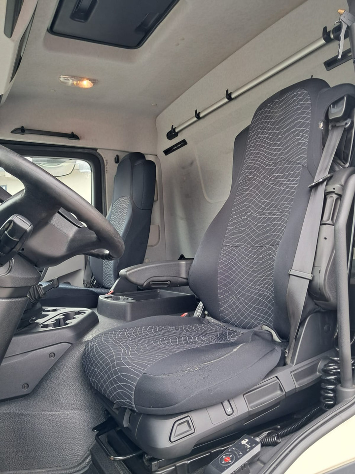 Refrigerator truck MERCEDES-BENZ Antos 1833 Kühlkoffer LBW | Standheizung | Euro 6: picture 19 Refrigerator truck MERCEDES-BENZ Antos 1833 Kühlkoffer LBW | Standheizung | Euro 6: picture 19