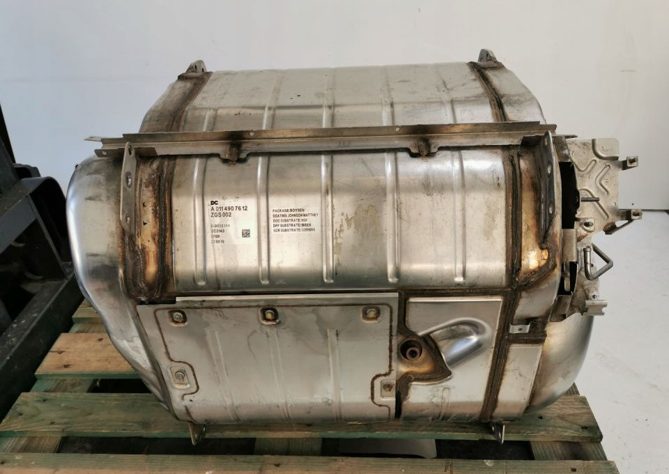 KATALIZATOR MERCEDES ACTROS ANTOS ATEGOA0114907612 - Catalytic converter for Truck: picture 1 KATALIZATOR MERCEDES ACTROS ANTOS ATEGOA0114907612 - Catalytic converter for Truck: picture 1