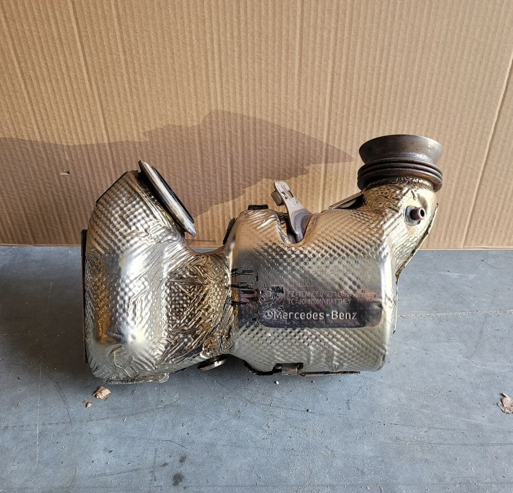 KATALIZATOR MERCEDES SPRINTER 2.0CDI W907 W910 A6541408401 ORYGINAŁ CHWALIM116 - Catalytic converter for Truck: picture 1 KATALIZATOR MERCEDES SPRINTER 2.0CDI W907 W910 A6541408401 ORYGINAŁ CHWALIM116 - Catalytic converter for Truck: picture 1