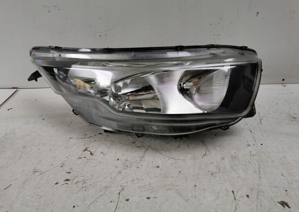 LAMPA IVECO IVECO DAILY ORYGINAŁ PRAWA - Headlight: picture 1 LAMPA IVECO IVECO DAILY ORYGINAŁ PRAWA - Headlight: picture 1