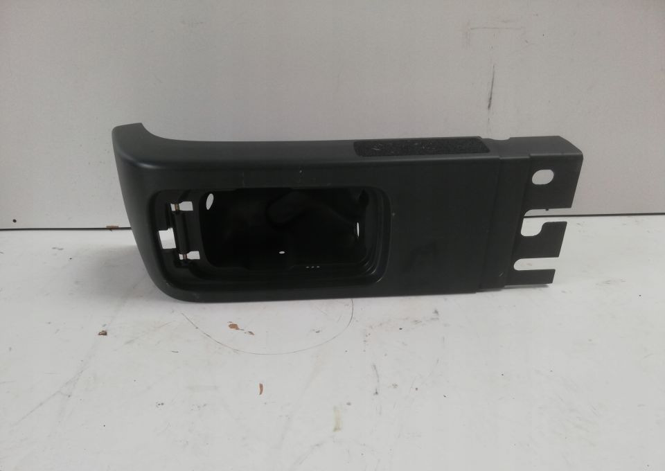 NAROZNIK ZDERZAKA MERCEDES SK NOWY ORYGINAŁ RH. - Bumper for Truck: picture 1 NAROZNIK ZDERZAKA MERCEDES SK NOWY ORYGINAŁ RH. - Bumper for Truck: picture 1