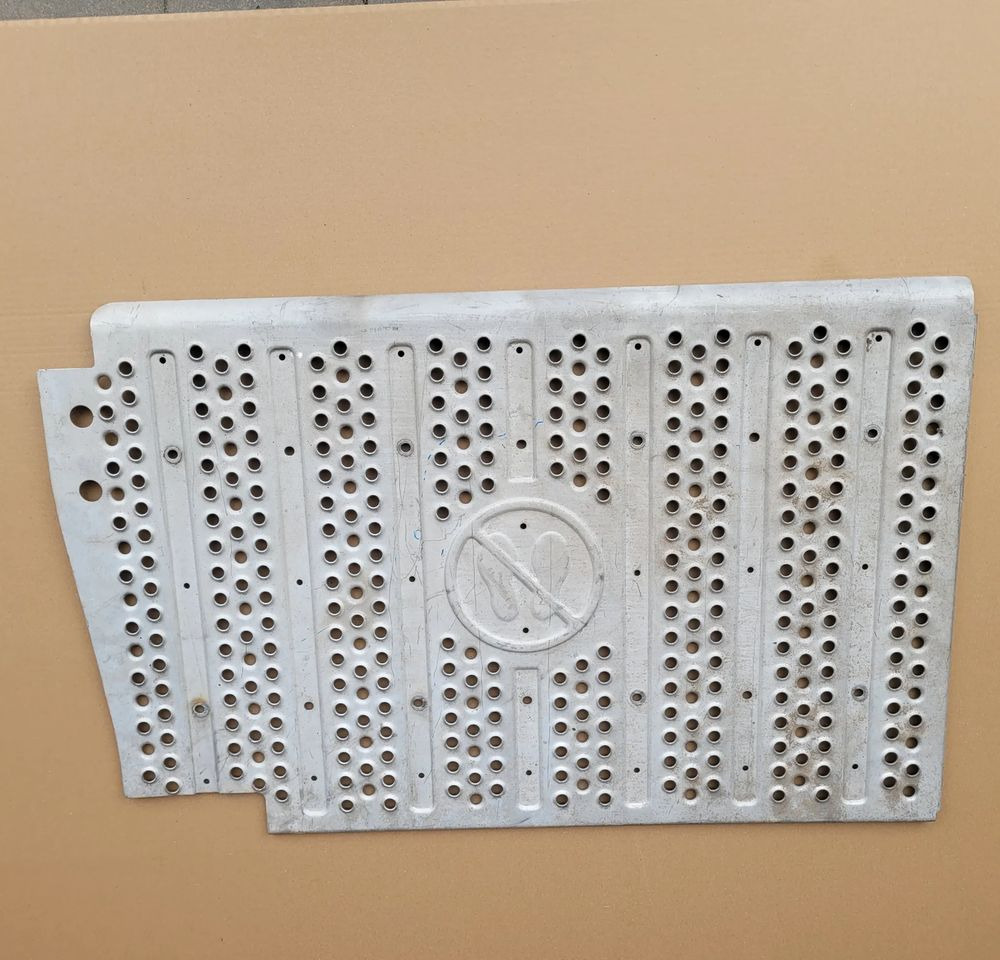 OSŁONA KATALIZATORA MERCEDES ACTROS MP4 ORYGINAŁ CHWALIM116 - Body and exterior for Truck: picture 1 OSŁONA KATALIZATORA MERCEDES ACTROS MP4 ORYGINAŁ CHWALIM116 - Body and exterior for Truck: picture 1