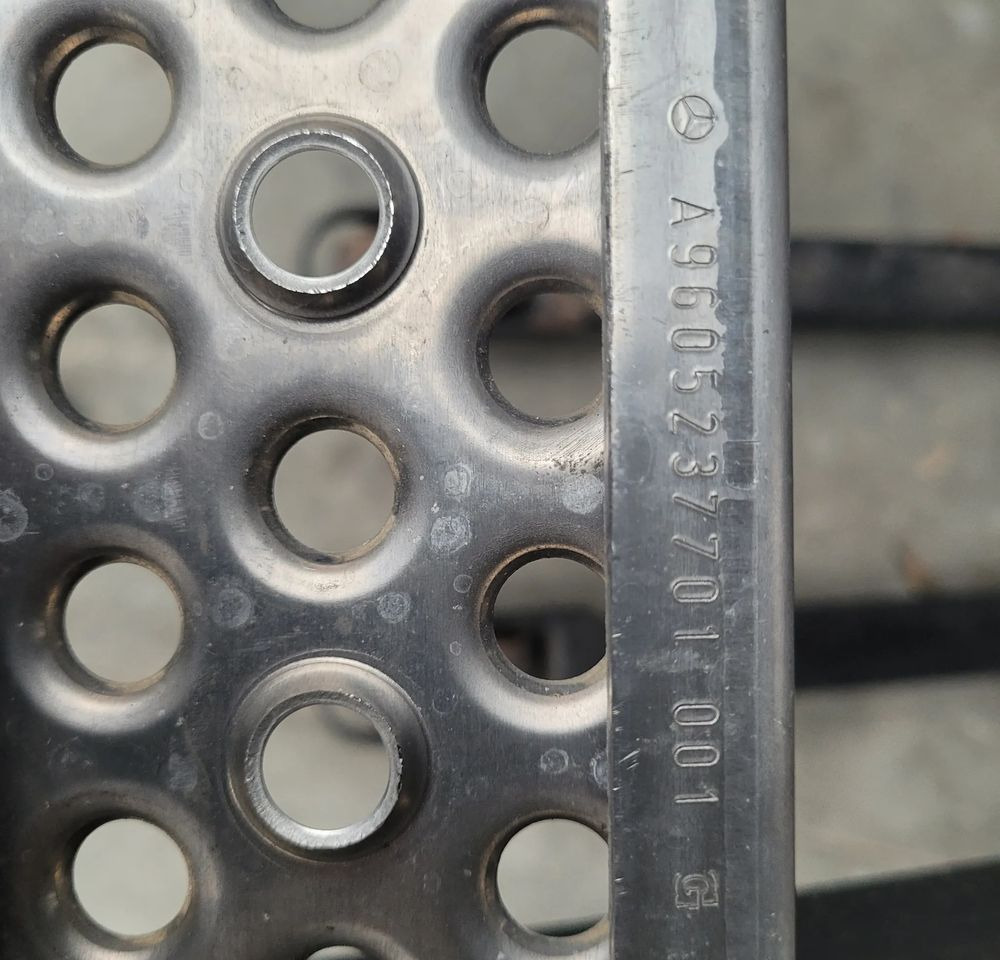 PODEST MERCEDES MP4 MP5 ORYGINAŁ NOWY A9605237701 CHWALIM116 - Body and exterior for Truck: picture 3 PODEST MERCEDES MP4 MP5 ORYGINAŁ NOWY A9605237701 CHWALIM116 - Body and exterior for Truck: picture 3