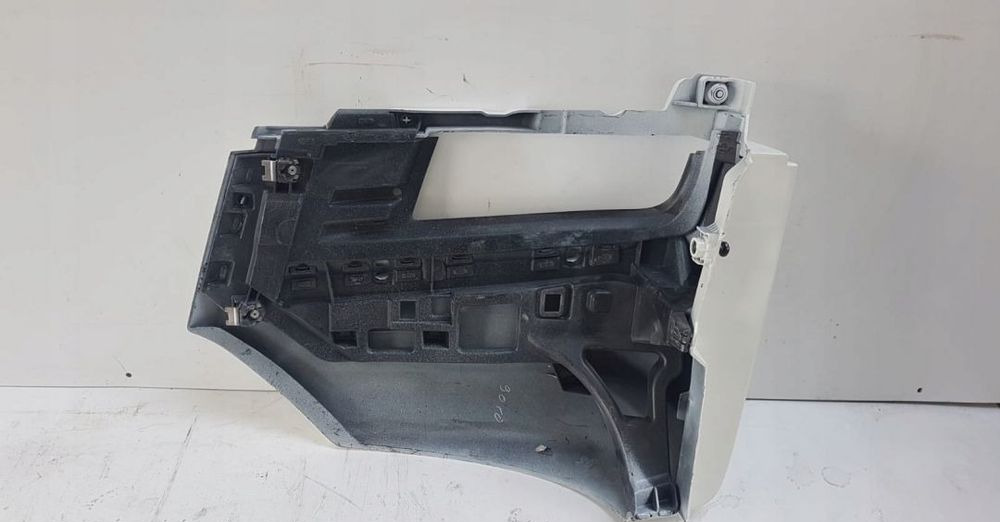 POSZYCIE ZDERZAK MAN TGX ORYGINAŁ RH. ral 9010 - Bumper for Truck: picture 2 POSZYCIE ZDERZAK MAN TGX ORYGINAŁ RH. ral 9010 - Bumper for Truck: picture 2