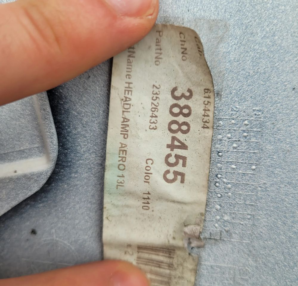 POSZYCIE ZDERZAK VOLVO FH5 ORYGINAŁ LH 23526433 CHWALIM116 - Bumper for Truck: picture 3 POSZYCIE ZDERZAK VOLVO FH5 ORYGINAŁ LH 23526433 CHWALIM116 - Bumper for Truck: picture 3