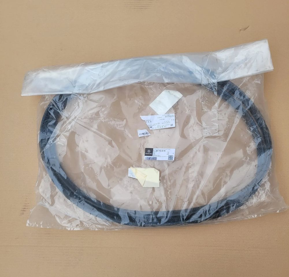 USZCZELKA MERCEDES ACTROS MP4 MP5 ORYGINAŁ NOWA A9607541878 CHWALIM116 - Body and exterior for Truck: picture 1 USZCZELKA MERCEDES ACTROS MP4 MP5 ORYGINAŁ NOWA A9607541878 CHWALIM116 - Body and exterior for Truck: picture 1