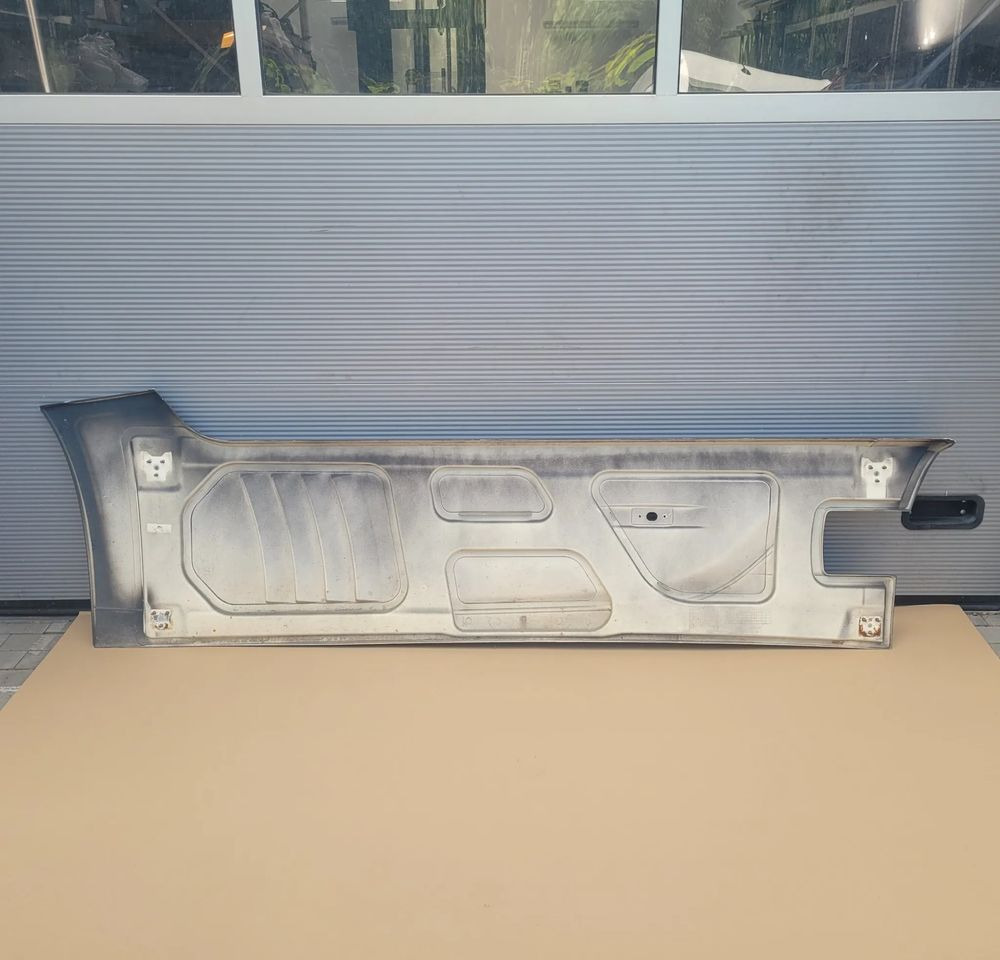 ZABUDOWA MIEDZYOSIOWA MERCEDES ACTROS MP5 RH ORYGINAŁ A9615206223 CHWALIM116 - Body and exterior for Truck: picture 4 ZABUDOWA MIEDZYOSIOWA MERCEDES ACTROS MP5 RH ORYGINAŁ A9615206223 CHWALIM116 - Body and exterior for Truck: picture 4