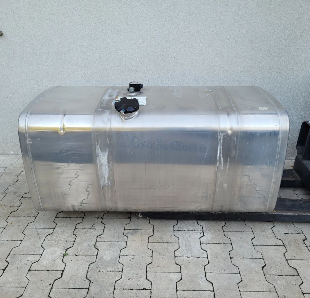 ZBIORNIK PALIWA MAN TGX 490L 81.12201-6732 130X63X68 - Fuel tank for Truck: picture 1 ZBIORNIK PALIWA MAN TGX 490L 81.12201-6732 130X63X68 - Fuel tank for Truck: picture 1