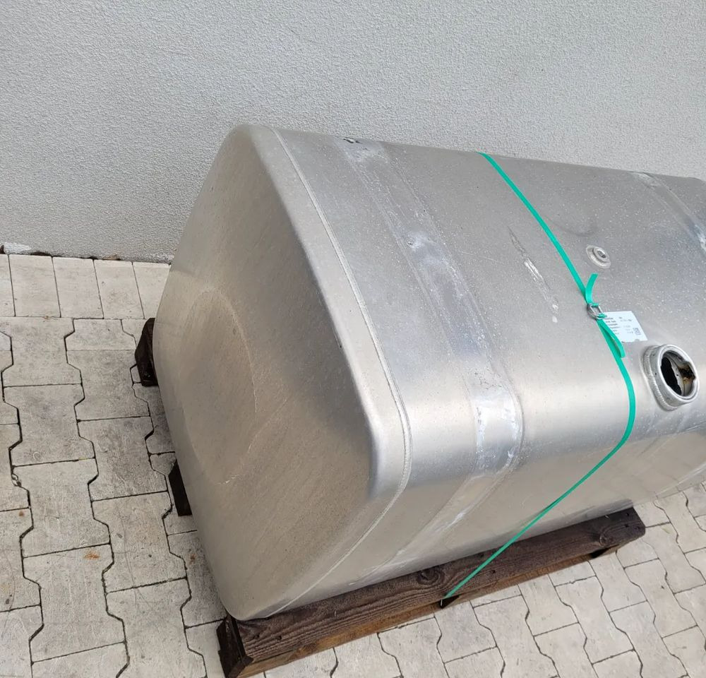 ZBIORNIK PALIWA MAN TGX 580L LIFT 130X70X70 - Fuel tank for Truck: picture 3 ZBIORNIK PALIWA MAN TGX 580L LIFT 130X70X70 - Fuel tank for Truck: picture 3