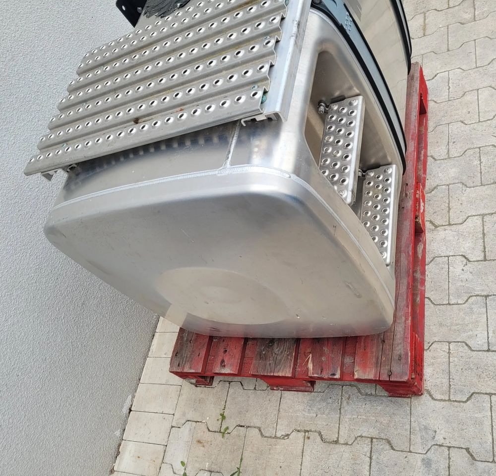 ZBIORNIK PALIWA MAN TGX TG3 81.12201-6929 460L CHWALIM116 - Fuel tank for Truck: picture 3 ZBIORNIK PALIWA MAN TGX TG3 81.12201-6929 460L CHWALIM116 - Fuel tank for Truck: picture 3