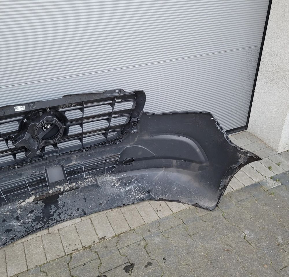 ZDERZAK MERCEDES E SPRINTER W907 - Bumper for Van: picture 5 ZDERZAK MERCEDES E SPRINTER W907 - Bumper for Van: picture 5