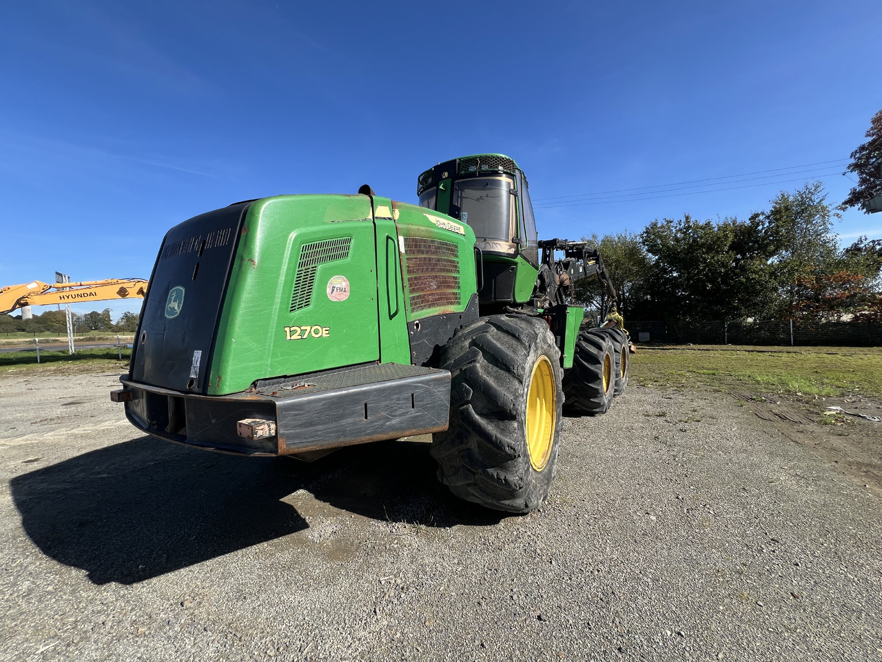 JOHN DEERE 1270E - Forestry harvester: picture 3 JOHN DEERE 1270E - Forestry harvester: picture 3