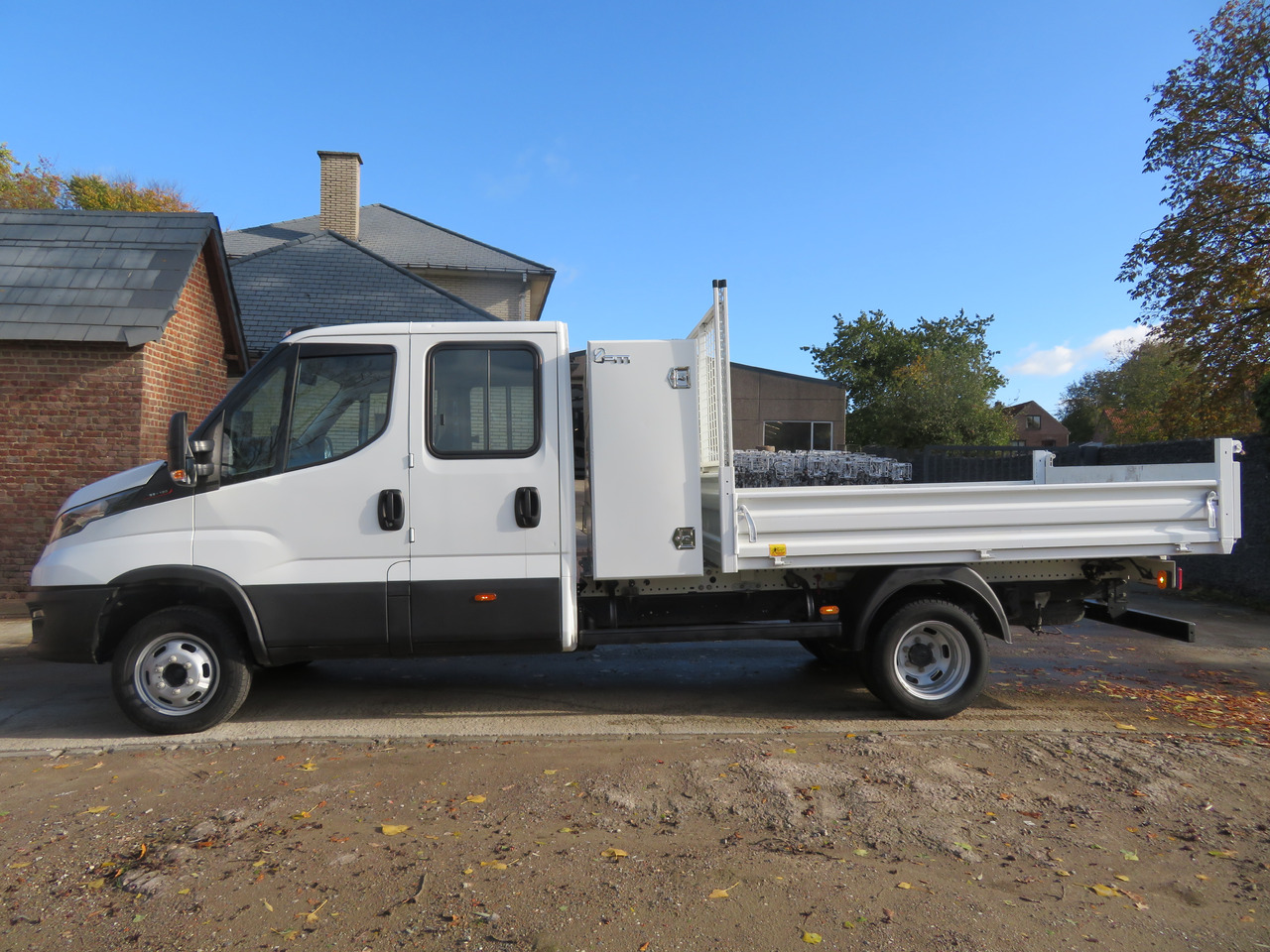 Iveco Daily 35C16 3.0 - Tipper van, Combi van: picture 4 Iveco Daily 35C16 3.0 - Tipper van, Combi van: picture 4