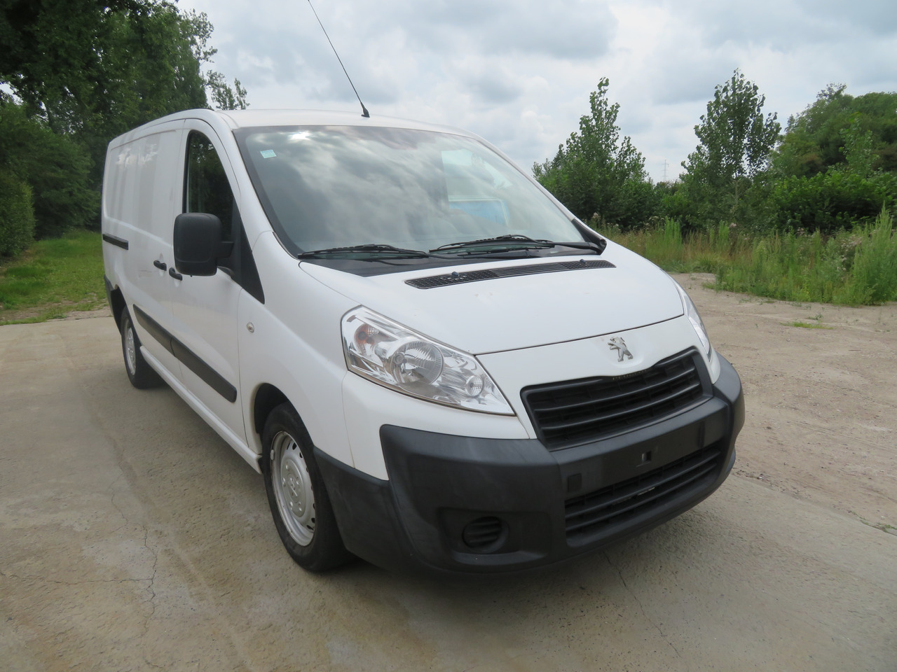 Peugeot Expert - Panel van: picture 1 Peugeot Expert - Panel van: picture 1