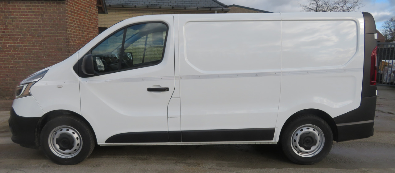 Renault Trafic - L1H1 - 2.0dCi - Small van: picture 4 Renault Trafic - L1H1 - 2.0dCi - Small van: picture 4