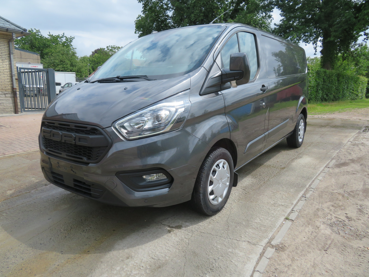 FORD Transit Custom 2.0tdci TREND - L2 - Van: picture 3 FORD Transit Custom 2.0tdci TREND - L2 - Van: picture 3