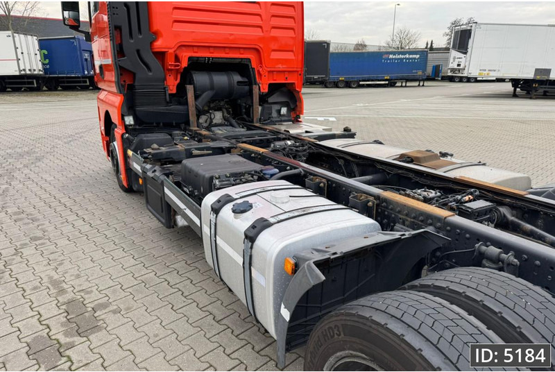 MAN TGX 24.420 XLX, Euro 6, BDF / 6x2 / Retarder / Low KM, Intarder - Container transporter/ Swap body truck: picture 2 MAN TGX 24.420 XLX, Euro 6, BDF / 6x2 / Retarder / Low KM, Intarder - Container transporter/ Swap body truck: picture 2