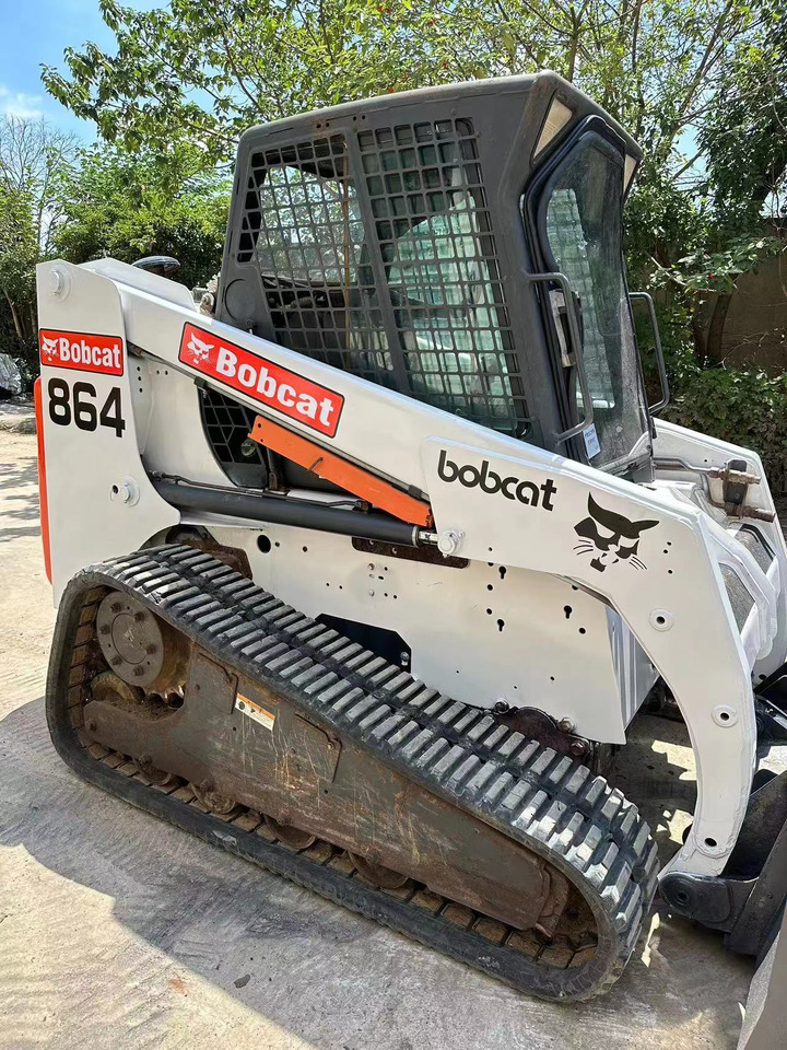 BOBCAT 864 - Skid steer loader: picture 3 BOBCAT 864 - Skid steer loader: picture 3