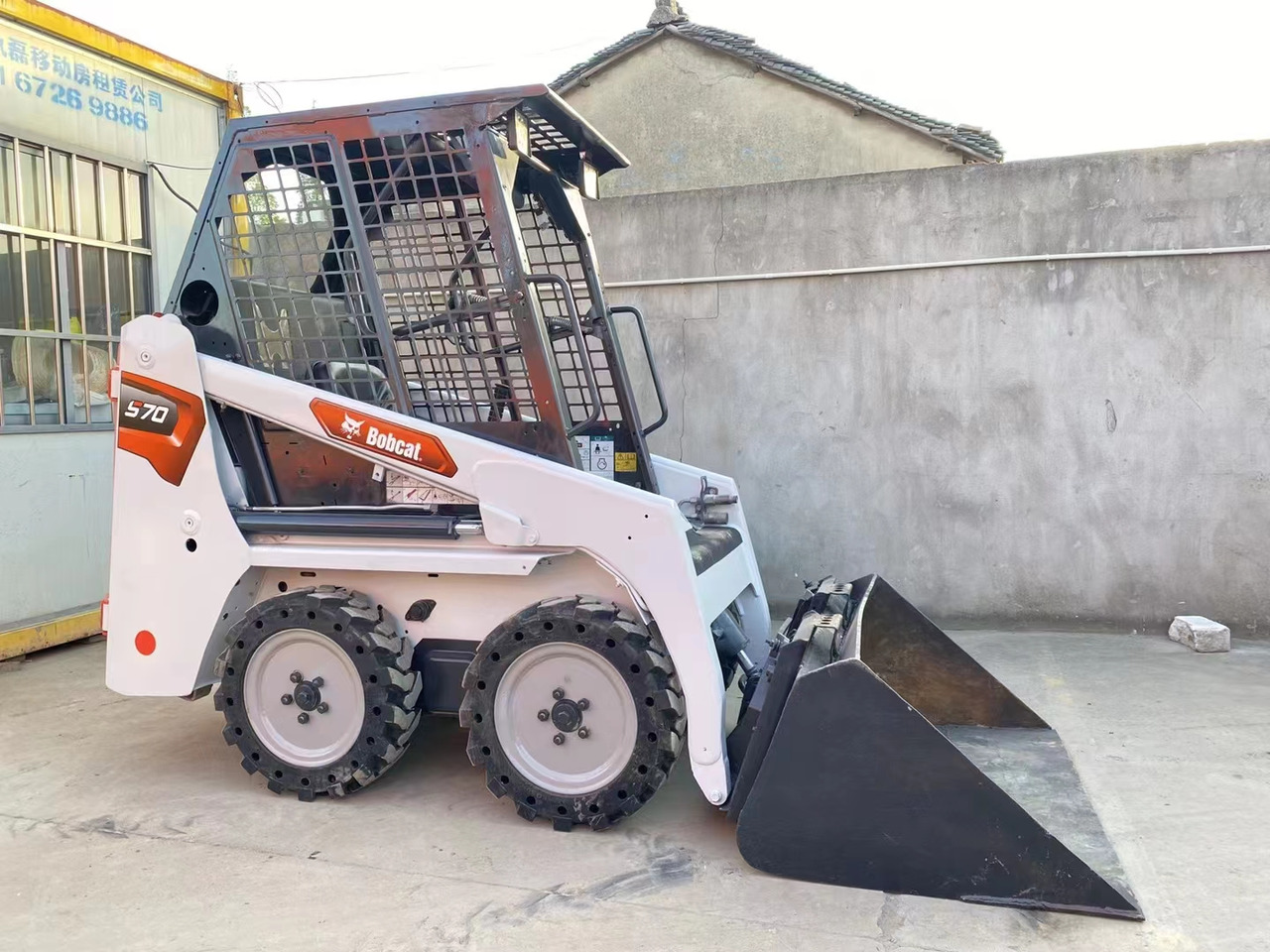BOBCAT S70 Skid Steer Loader Click for Discount - Skid steer loader: picture 2 BOBCAT S70 Skid Steer Loader Click for Discount - Skid steer loader: picture 2