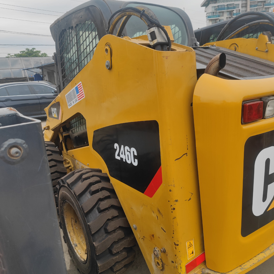 CAT 246C Skid Steer Loader - Skid steer loader: picture 3 CAT 246C Skid Steer Loader - Skid steer loader: picture 3