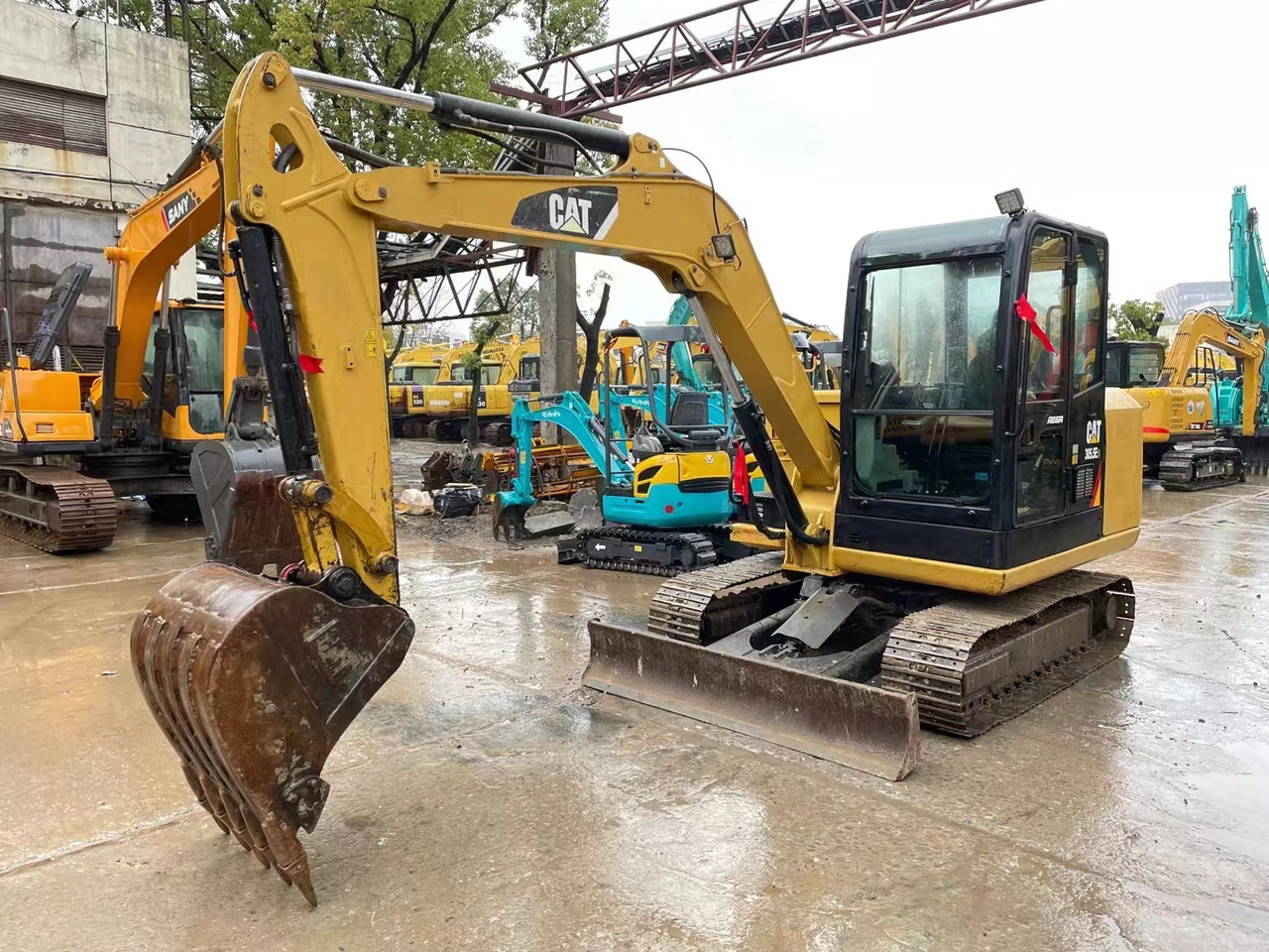 CAT 305.5E Mini excavator Click for Discount - Mini excavator: picture 2 CAT 305.5E Mini excavator Click for Discount - Mini excavator: picture 2